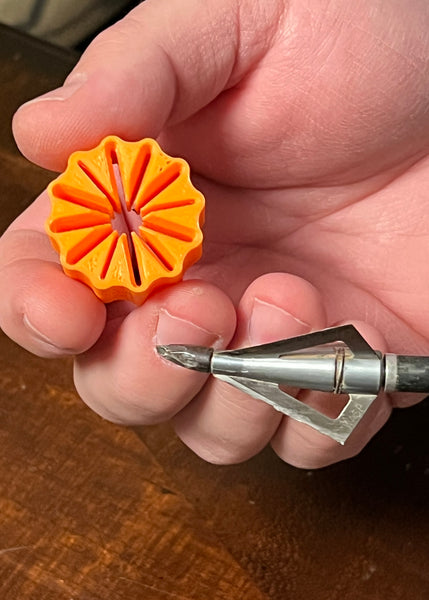 Broadhead Grip